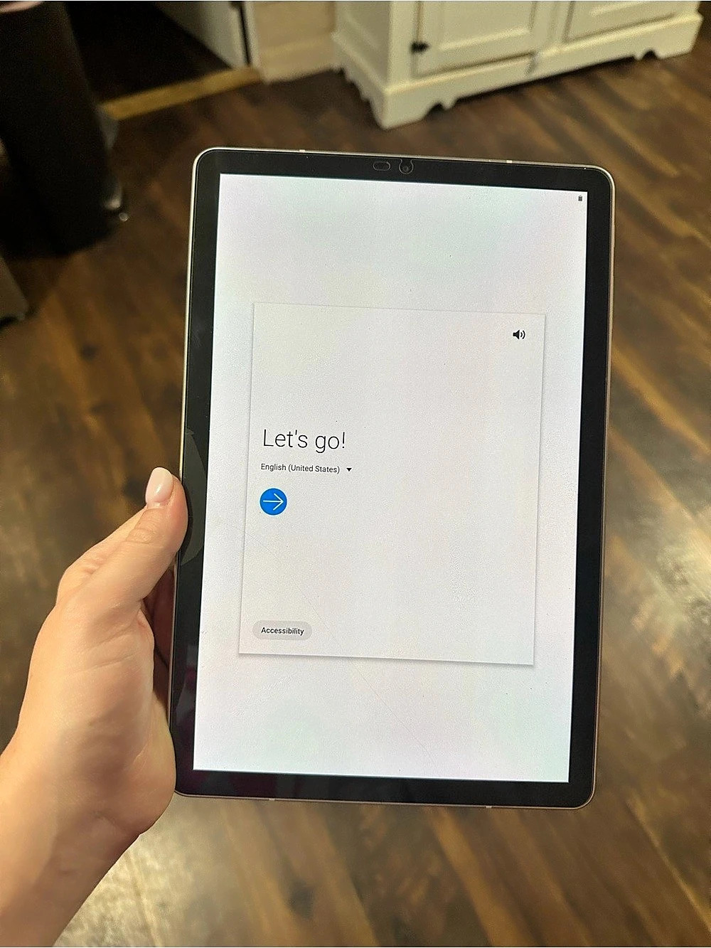 Samsung Galaxy Tab S4 Tablet with Keyboard Case and Stylus